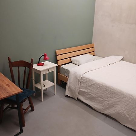Shared Flat In An Artists District Pikris Gora Apartamento Tbilisi Exterior foto
